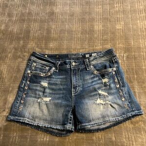 Miss Me Shorts Sz. 33